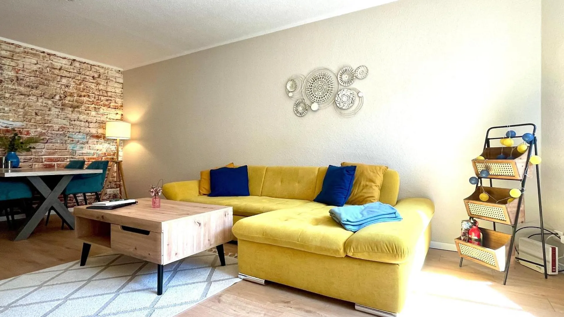 Apartment-Uptown-Im-Szeneviertel-Der-Dresdner-Neustadt Dresden Apartment